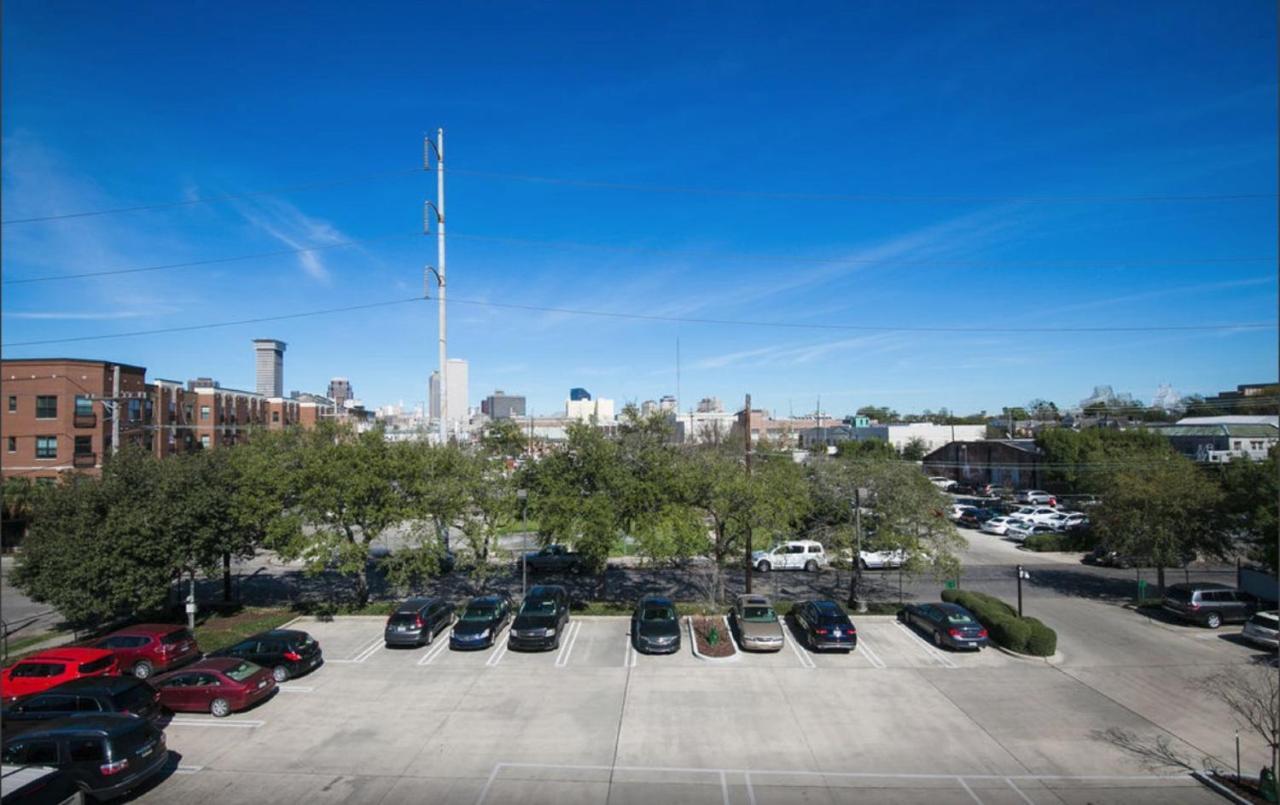 Spacious 3BR/2.5BATH Condo in Great location Nueva Orleans Exterior foto